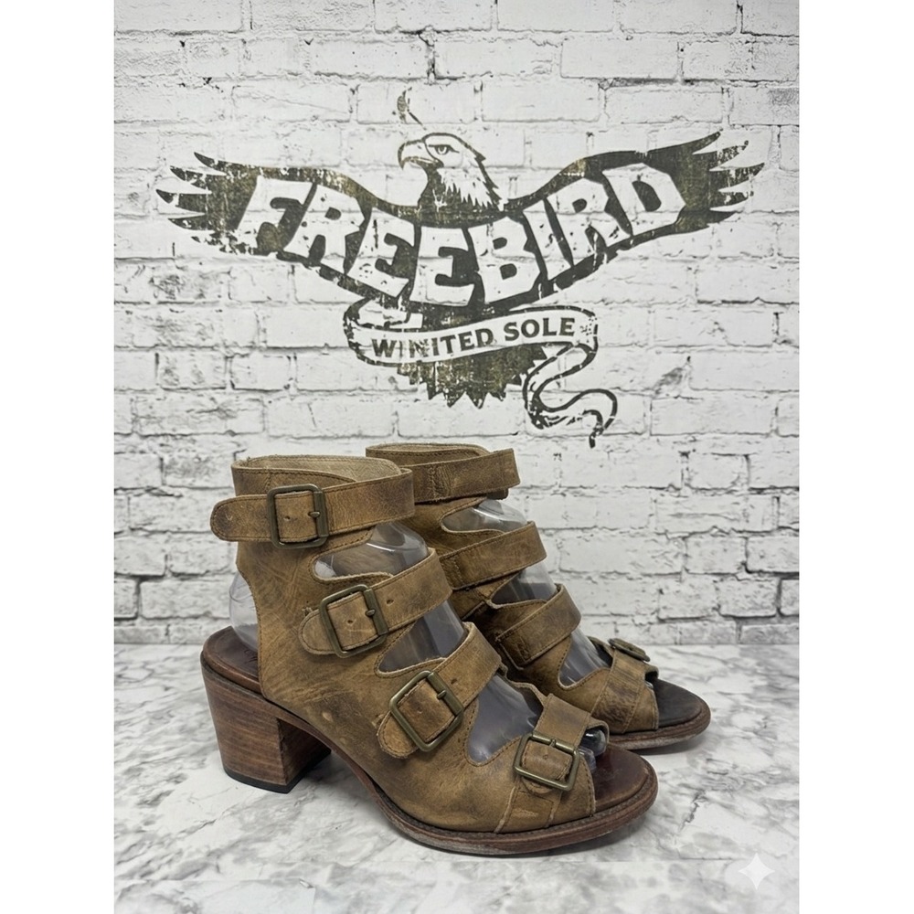 Freebird by Steven Quail🤎 Tan Leather Gladiator Buckle Block Heel Sandals 10